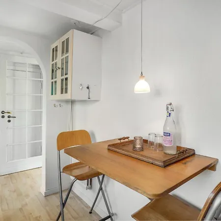 2 Bedroom Awesome In * Ronne